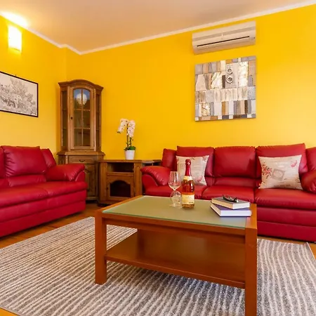 Villa Pianka Krk Town